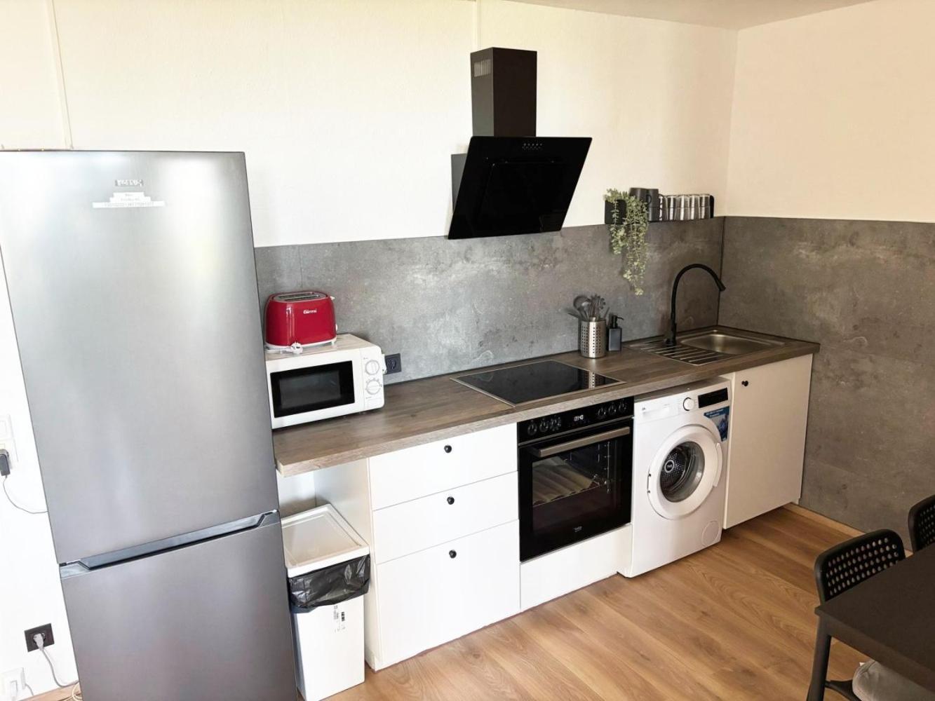 Cologne Fair Apartment With Cathedral View المظهر الخارجي الصورة
